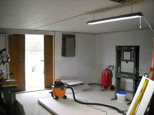 hotshop16.jpg