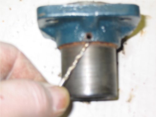 Cleaning the Weep Hole
