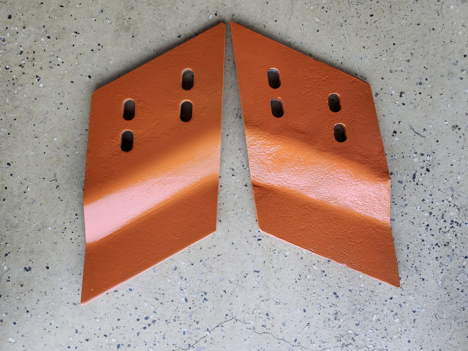 156 Newly bent stop bracket, painted.jpg