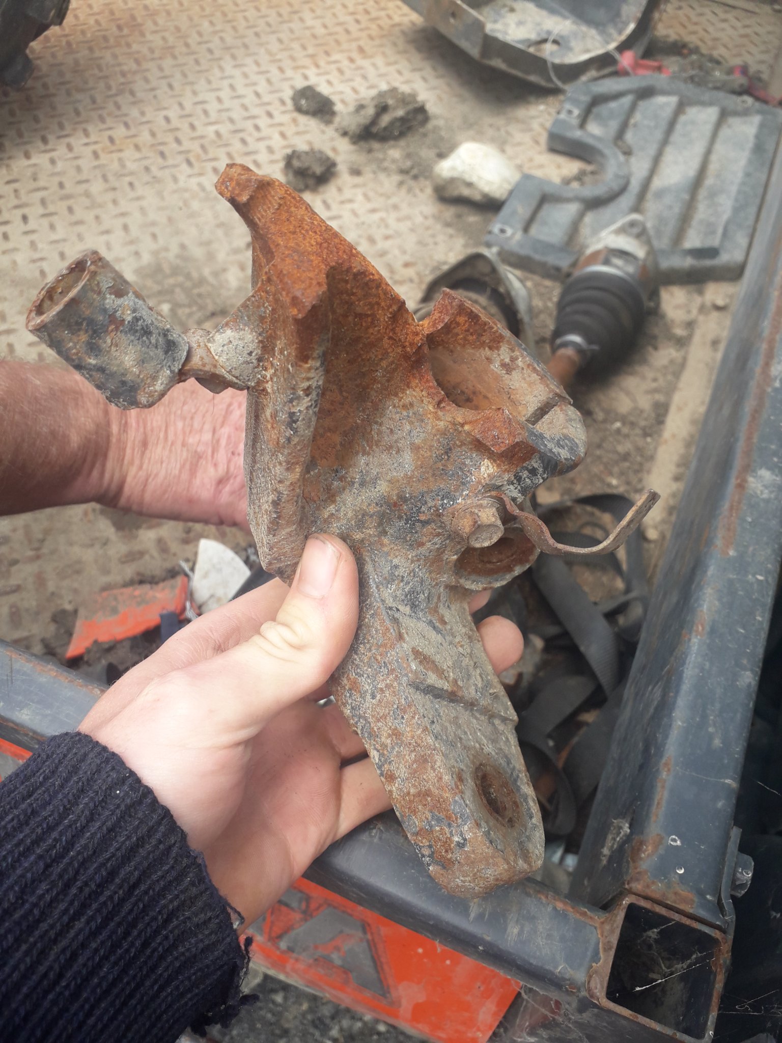 Kubota RTV900 knocking noise in front cv joint OrangeTractorTalks