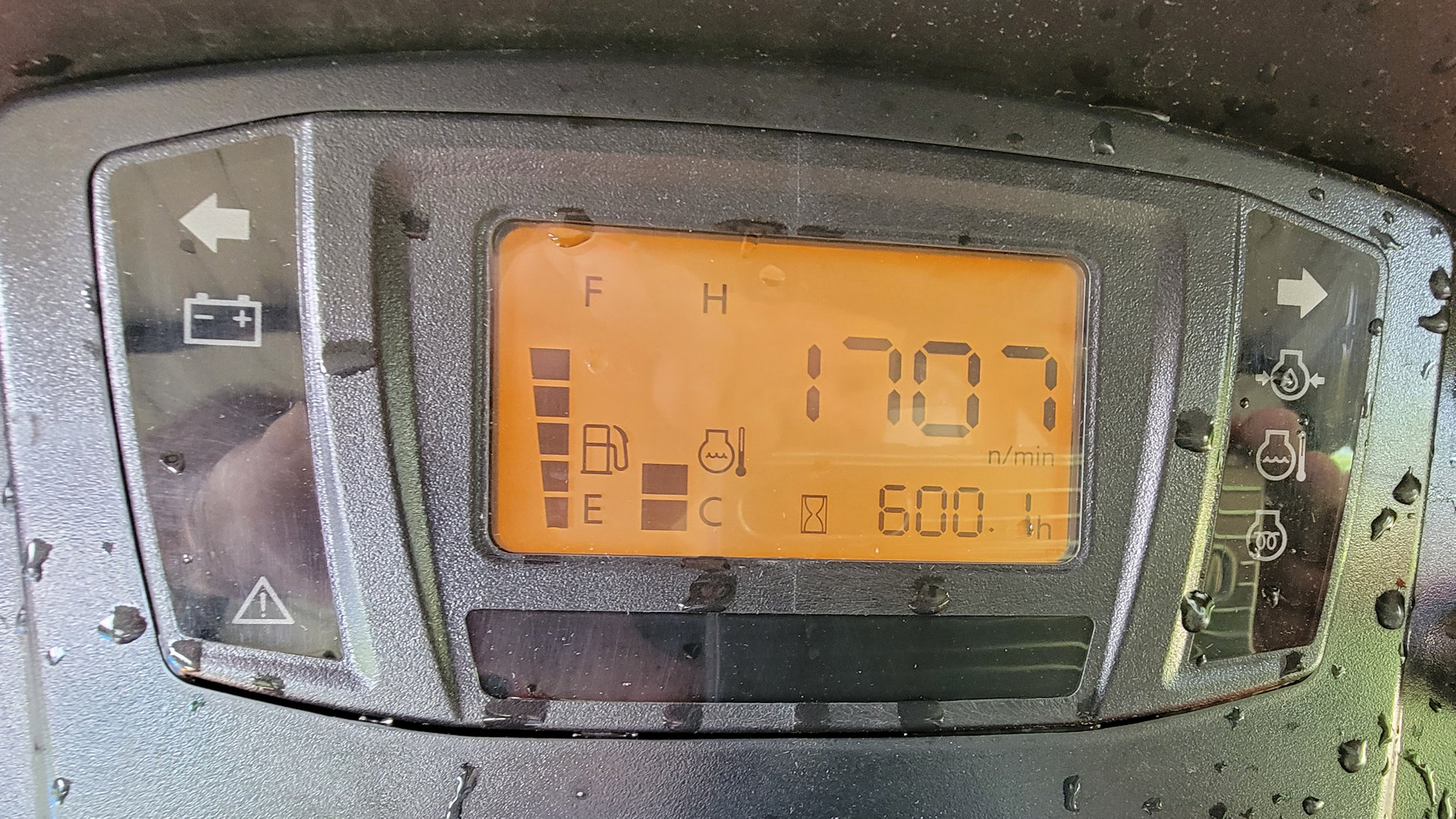 600hr-2.jpg
