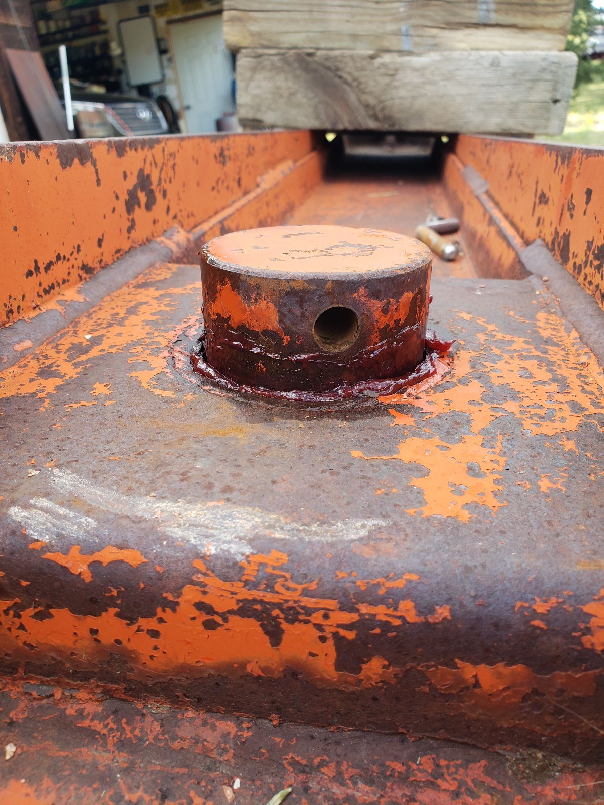63 Final slop to be taken up with washers.jpg