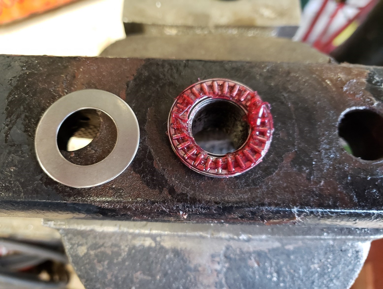 69 Thrust bearing and washers.jpg