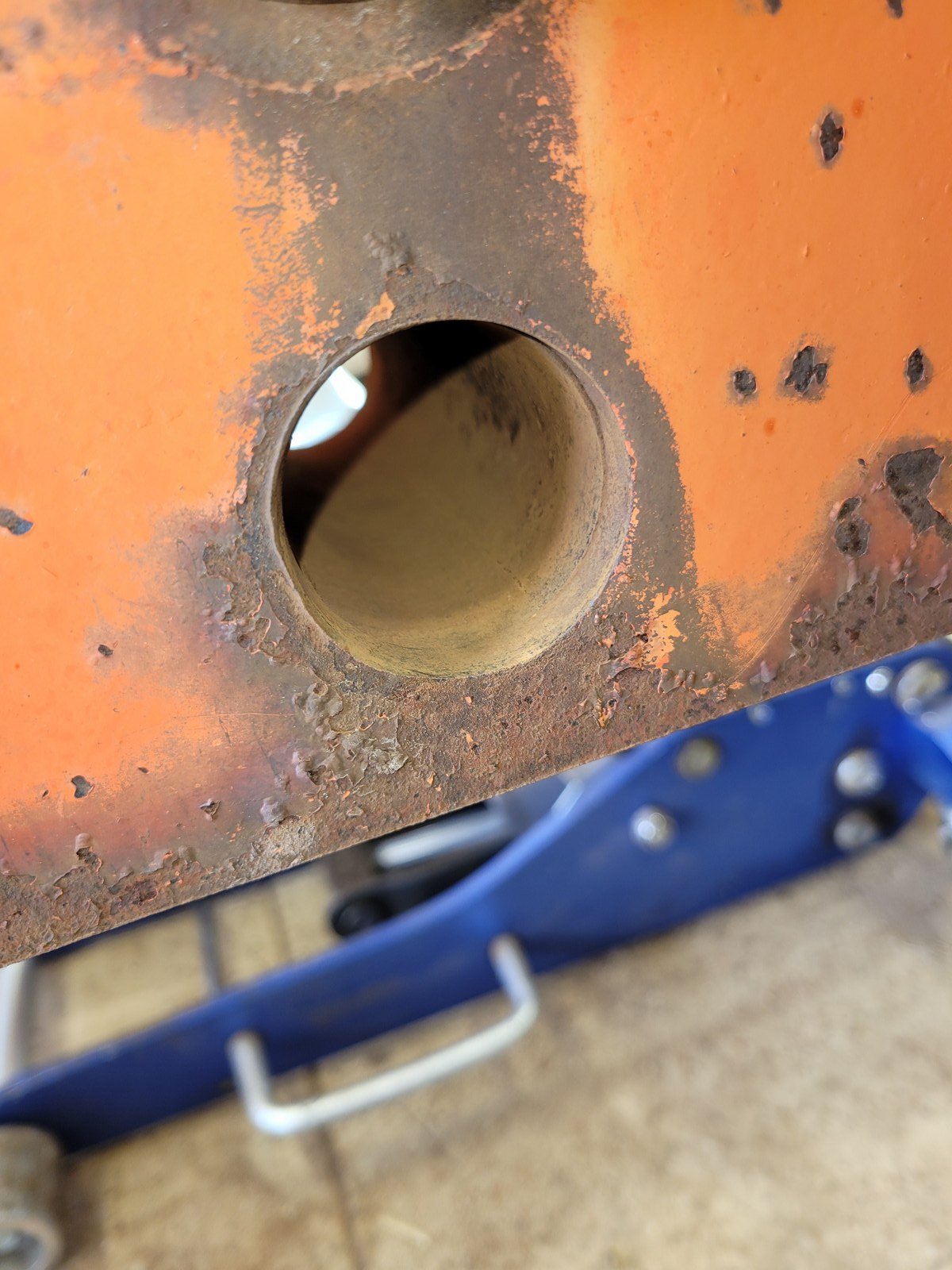 76 Left axel pivot bushing.jpg