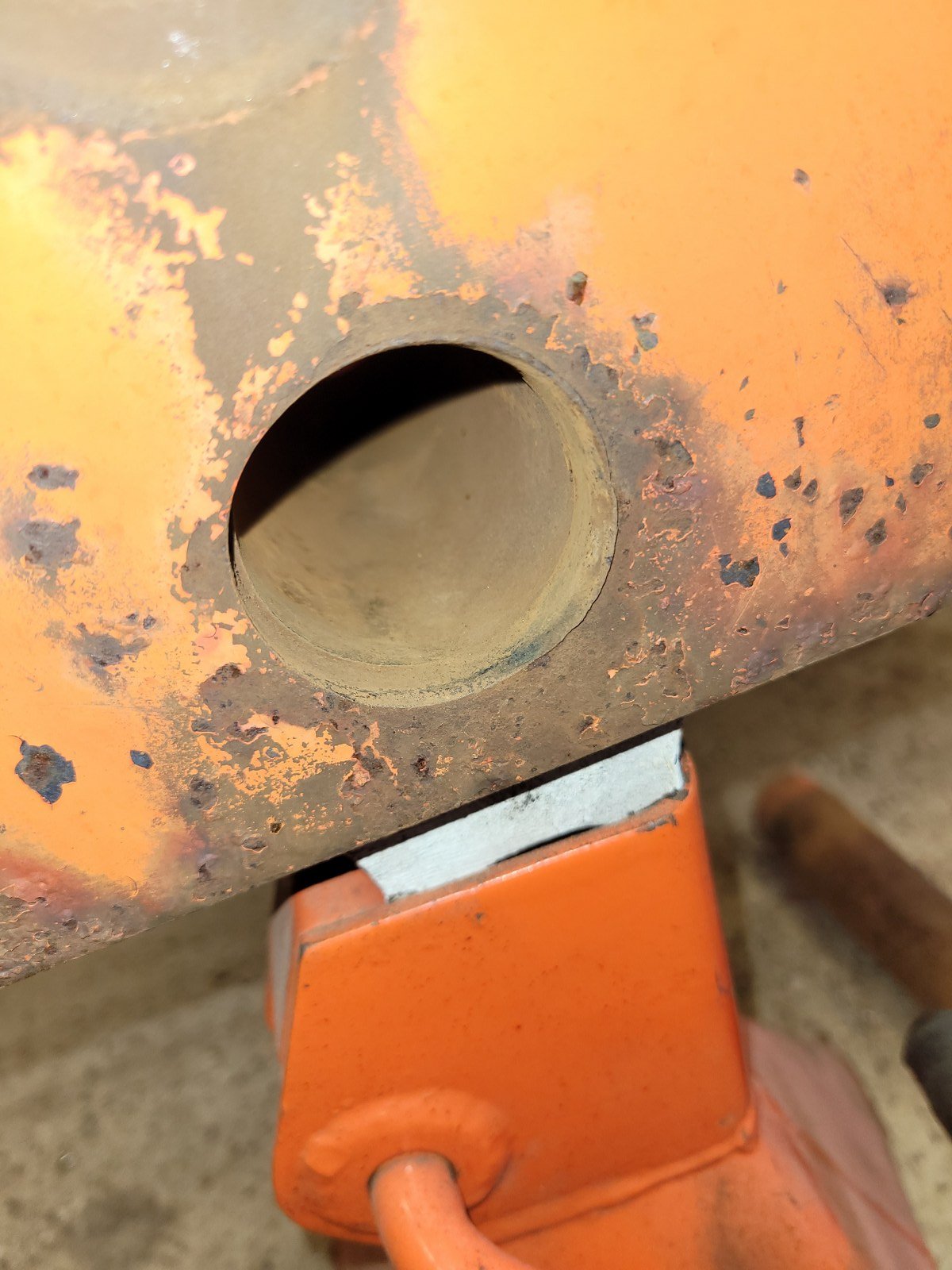 77 Left axel pivot bushing.jpg