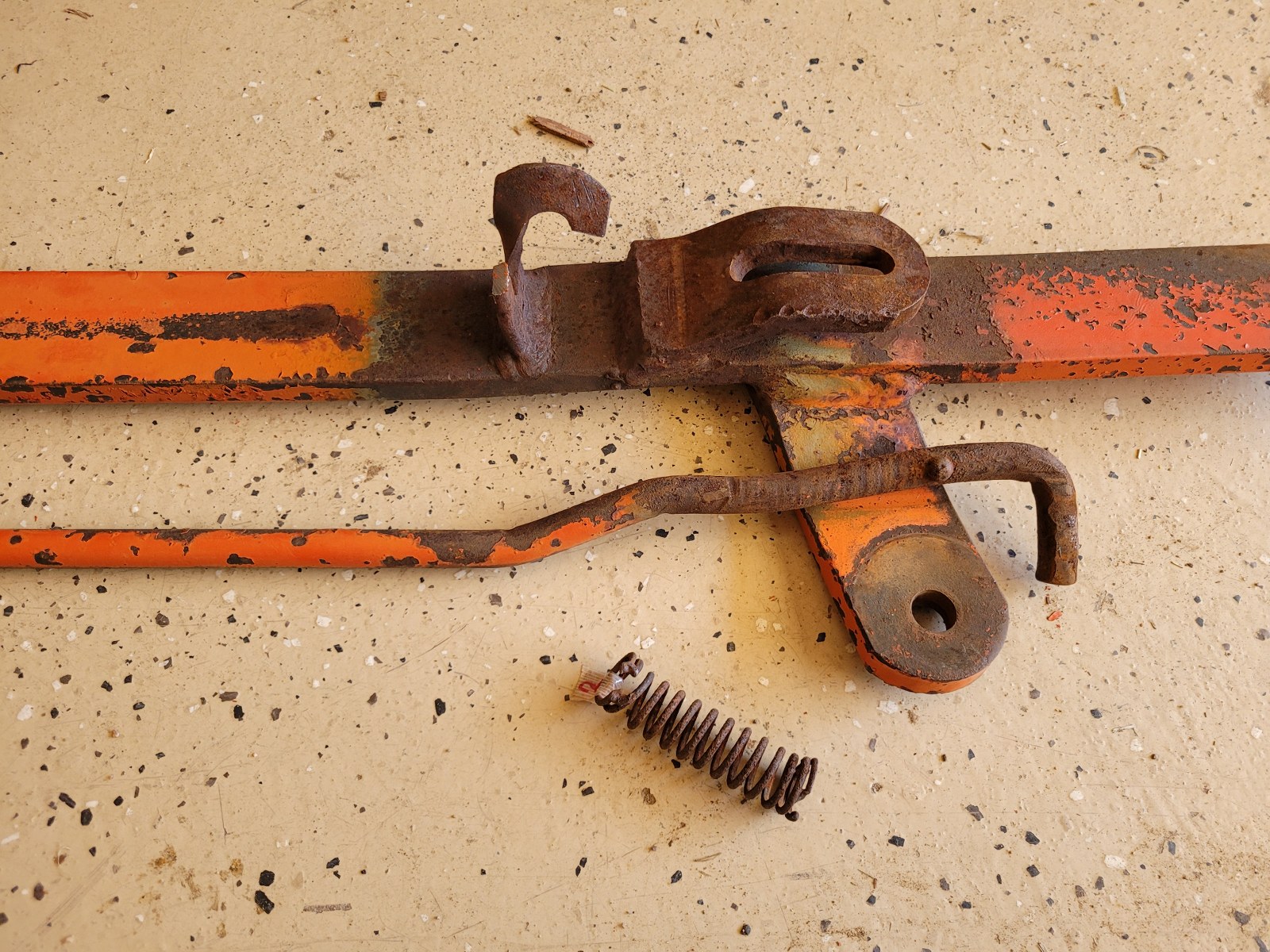 80 Height adjuster spring removal.jpg