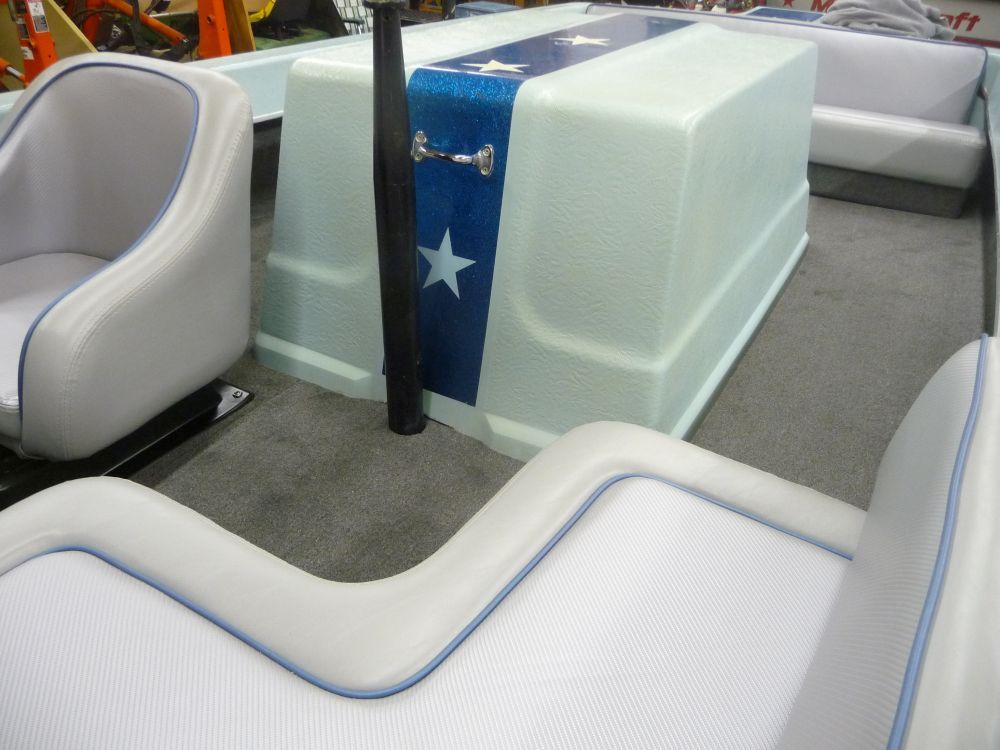 81 original condition seat04rs new.jpg