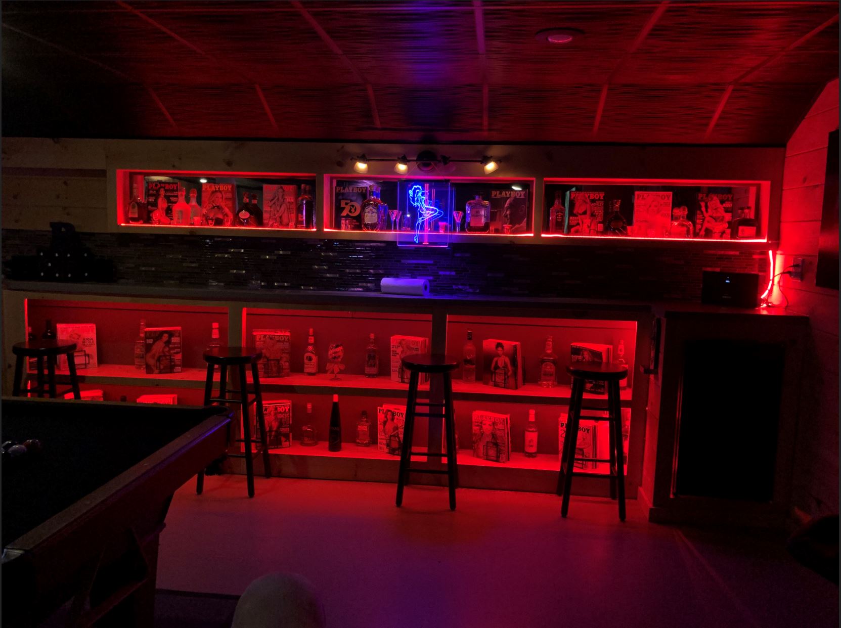 Bar.JPG