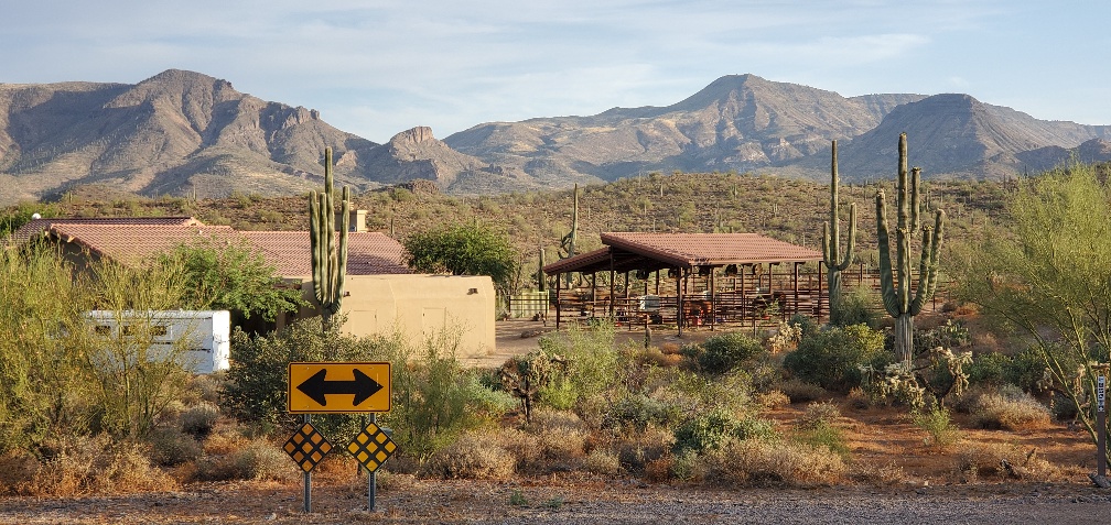 CaveCreek.jpg