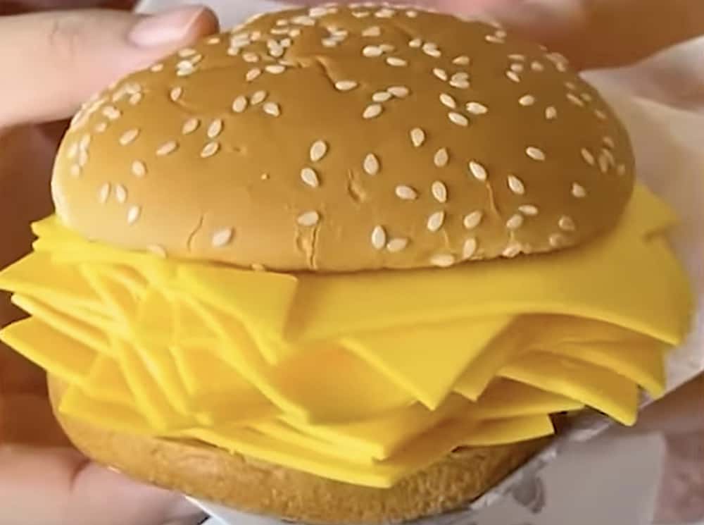 cheese-burger-1113.jpg