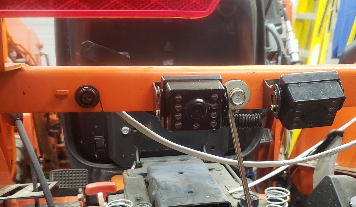 connector mounted.jpg