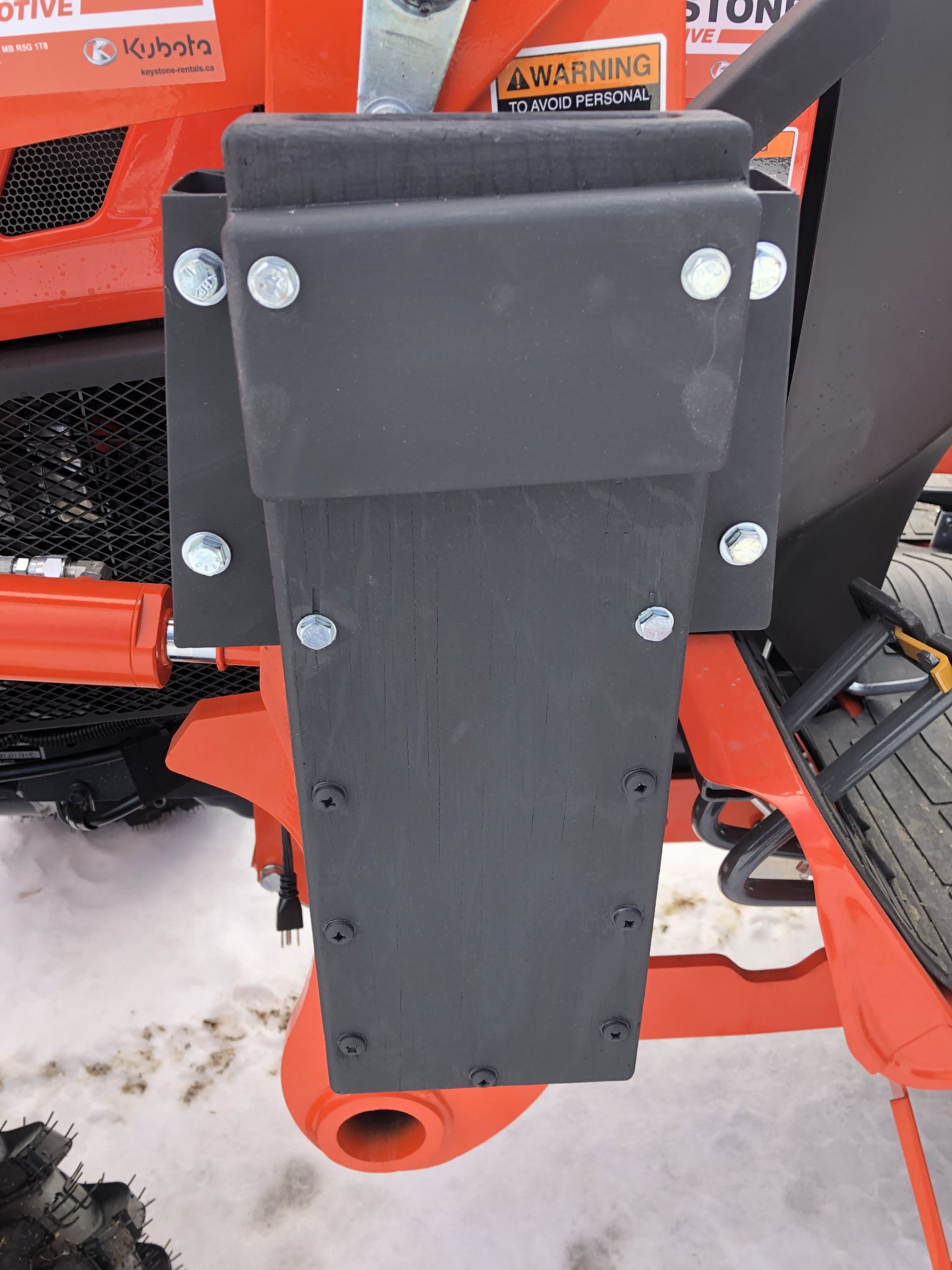 Chain saw mount on my Lx2610, one of a few things I've done...so far