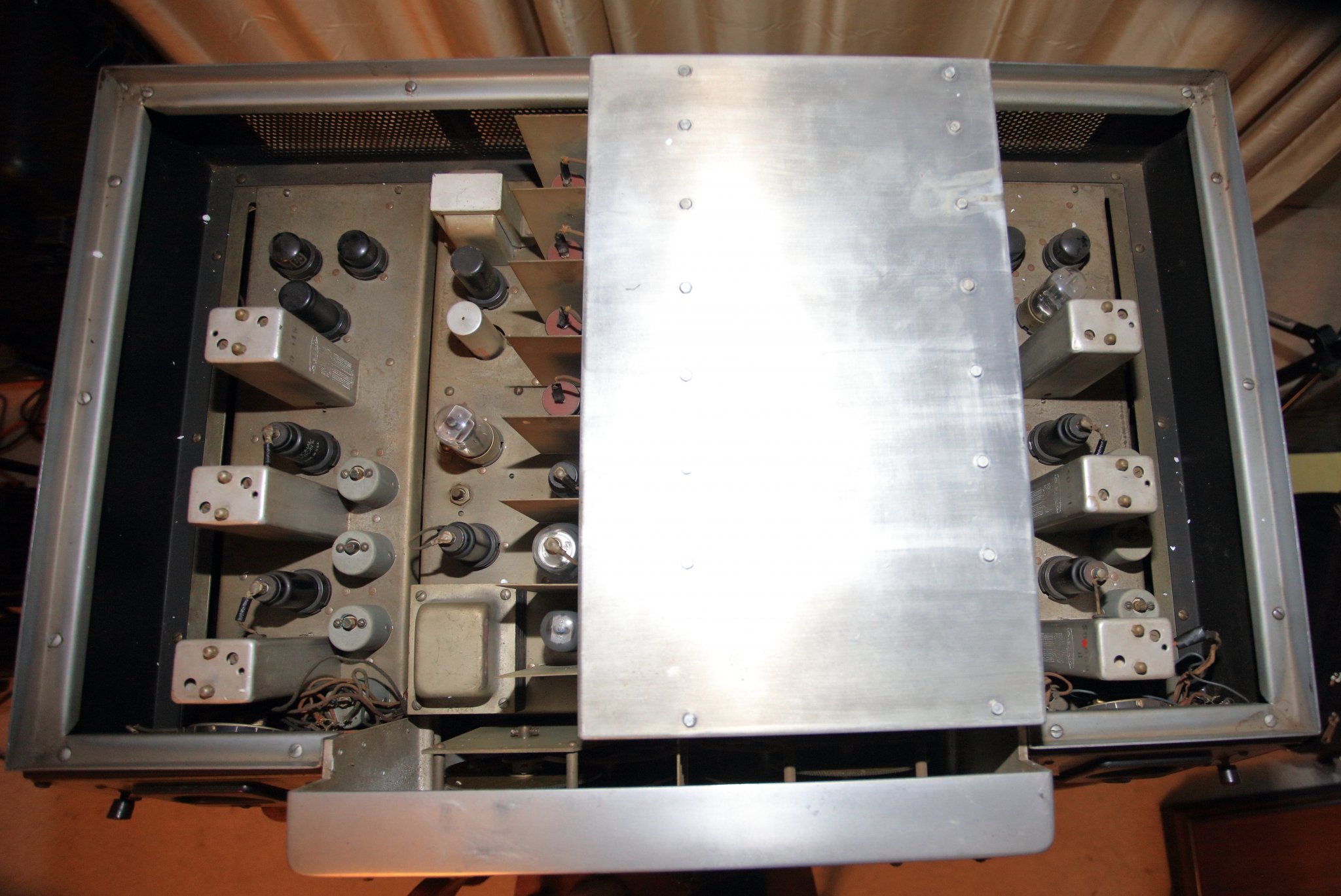 DD-1 inside view.jpg