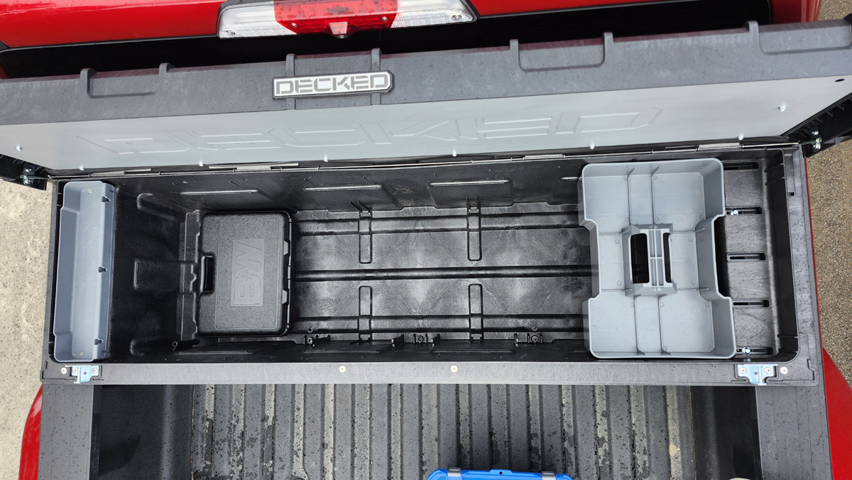 decked_toolbox_7.jpg