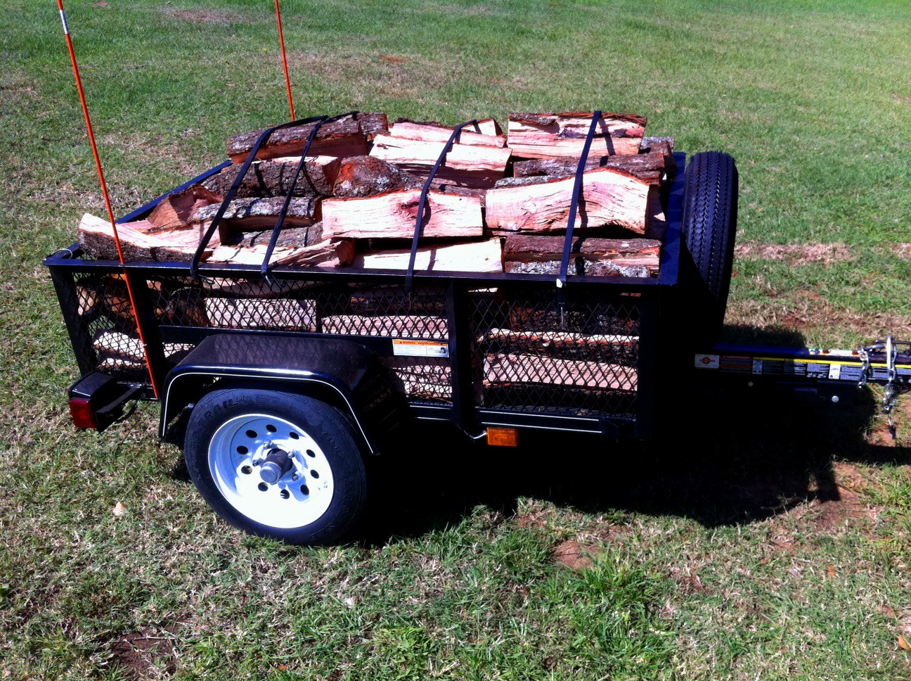 firewood_trailer.jpg