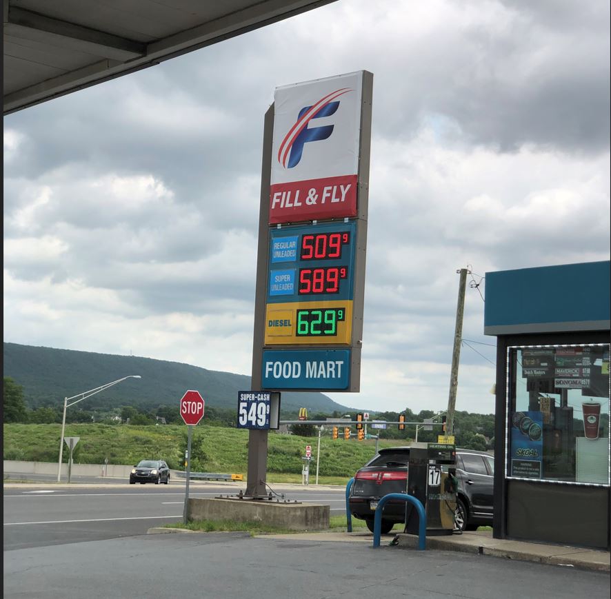 Gas 6722.JPG