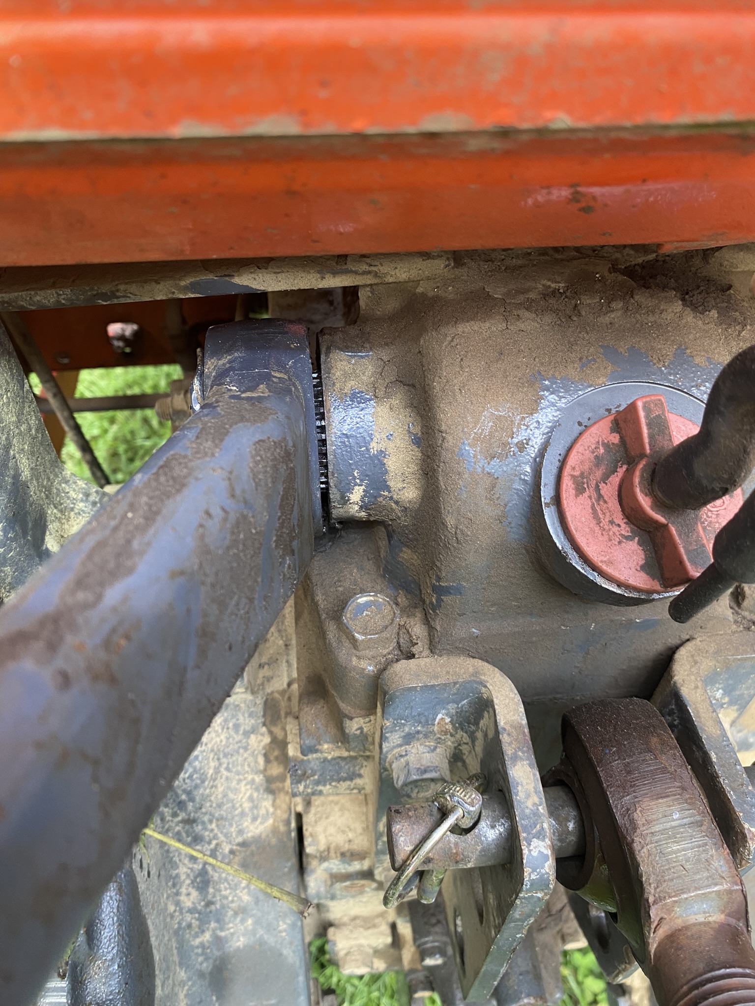 Hydraulic Rockshaft slipping, loose (?) OrangeTractorTalks Everything Kubota