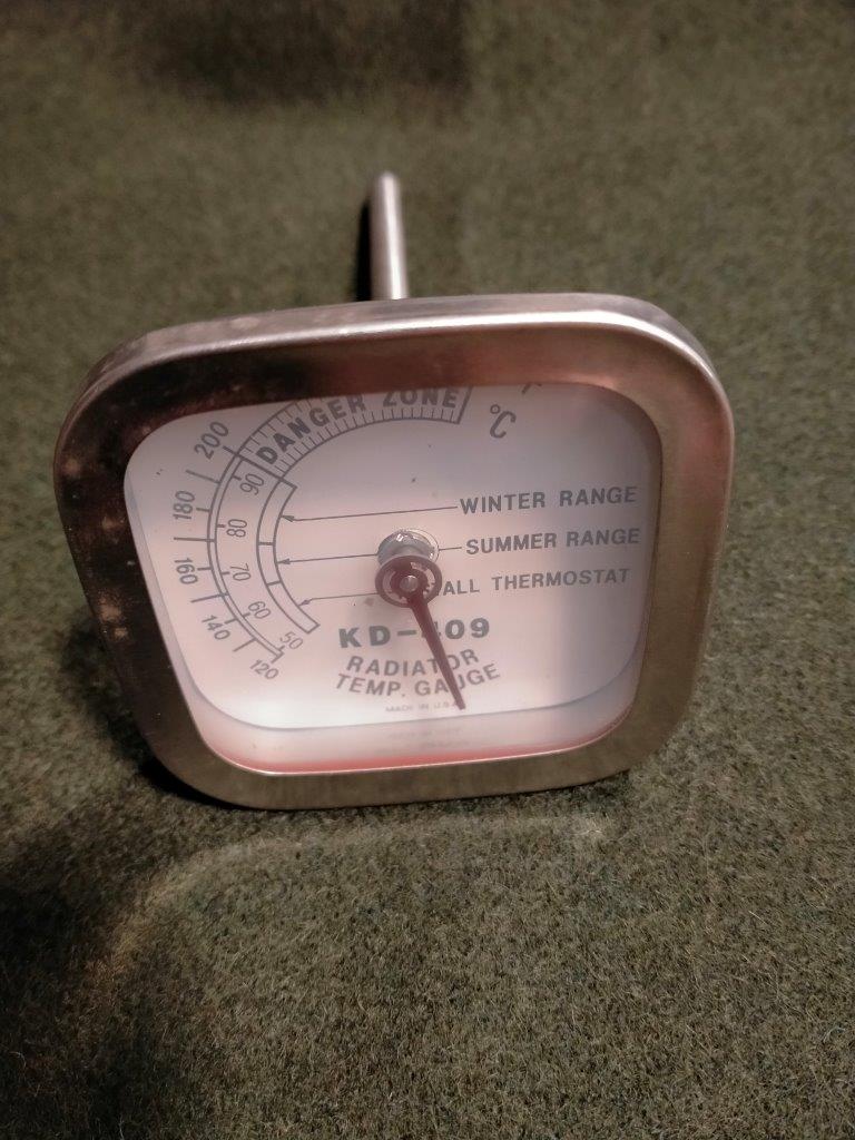 KD-409 rad temp gauge face.jpg