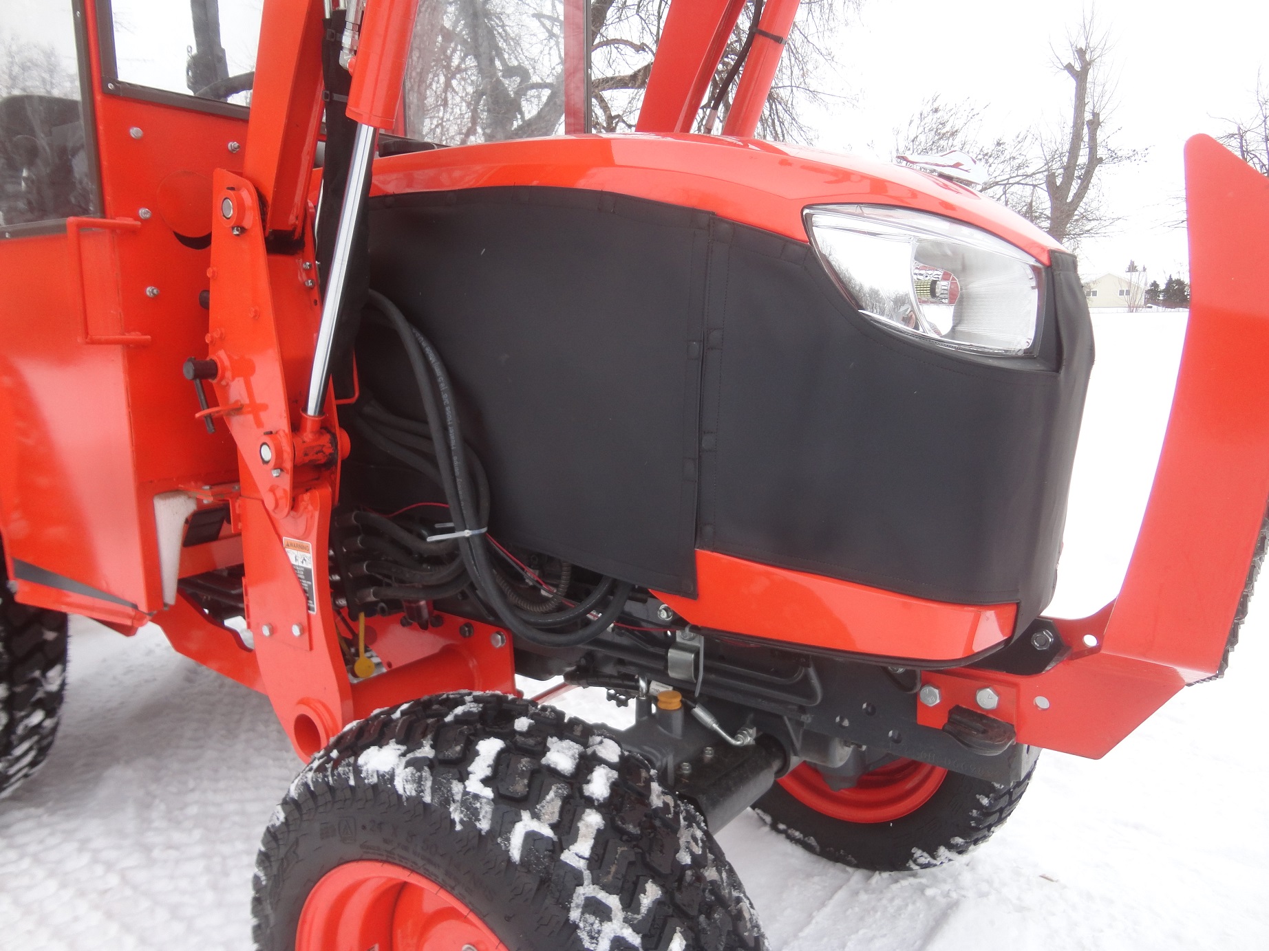 Kubota B2650 Winter Front Kit.jpg