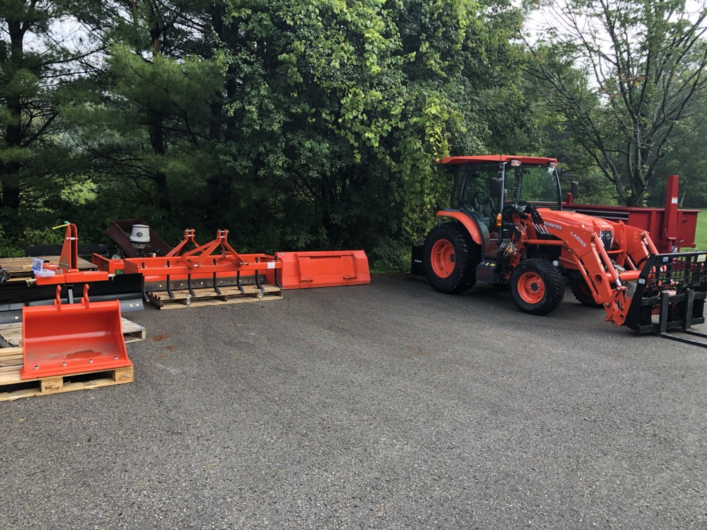 Kubota L6060 1st day.jpg