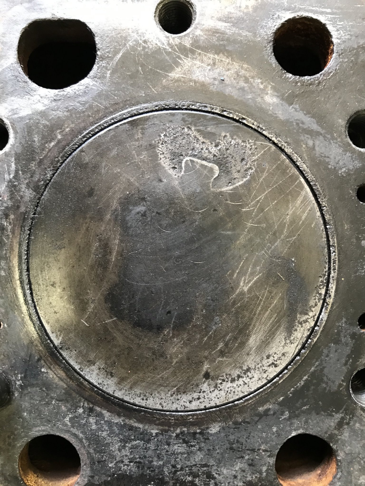 Kubota Piston 1.jpg