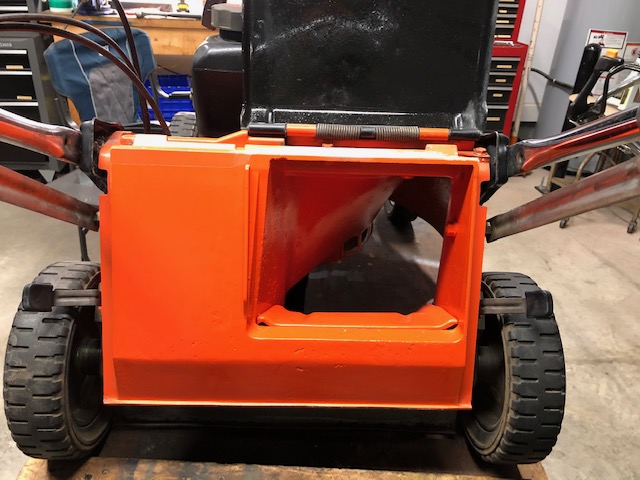 Kubota W5021 Rear.jpg