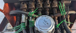 Labelled hoses.jpg