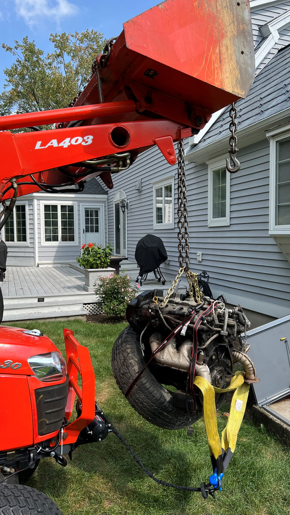 Lifting 300Z Motor.jpg
