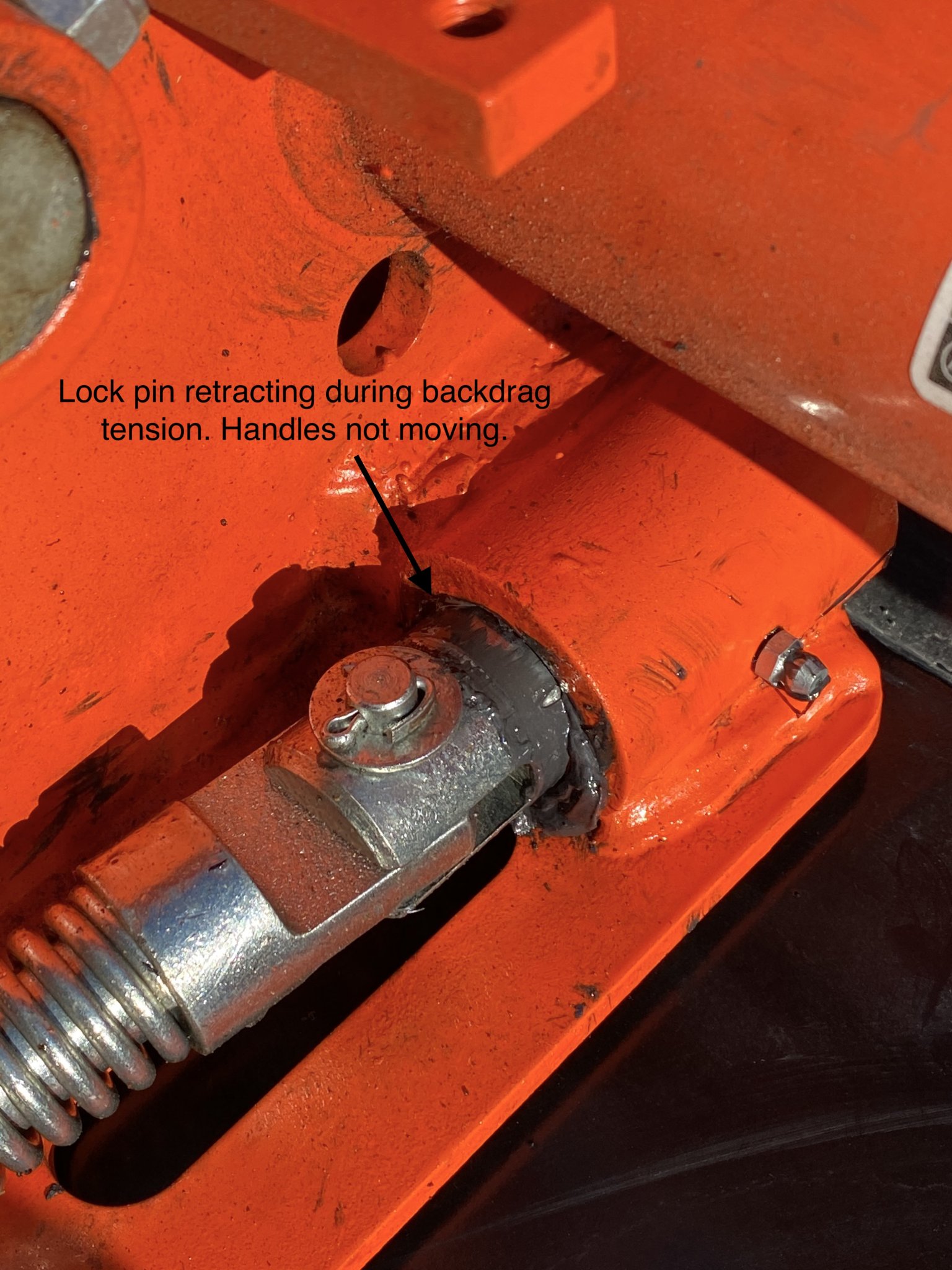 Lock pin movement to unlatch.JPG
