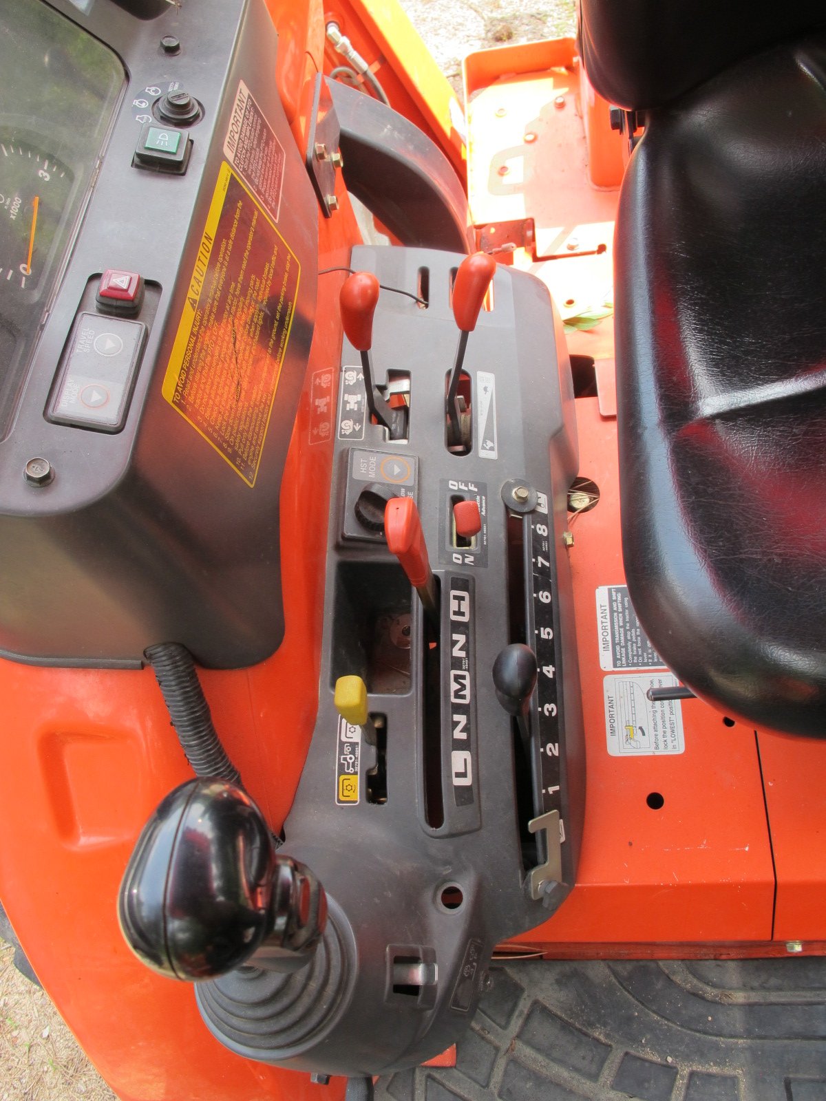 M59_Control Knobs.JPG