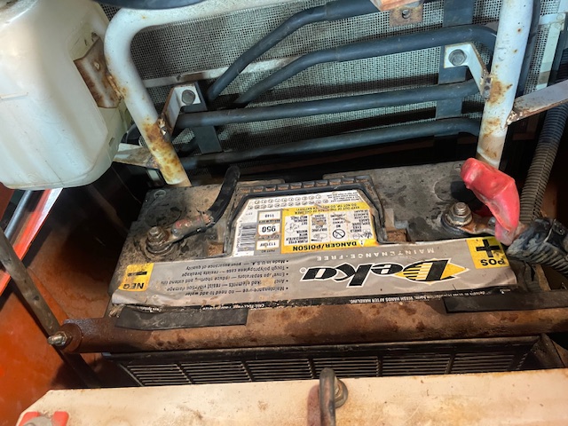 M6800 battery 12172023.jpg