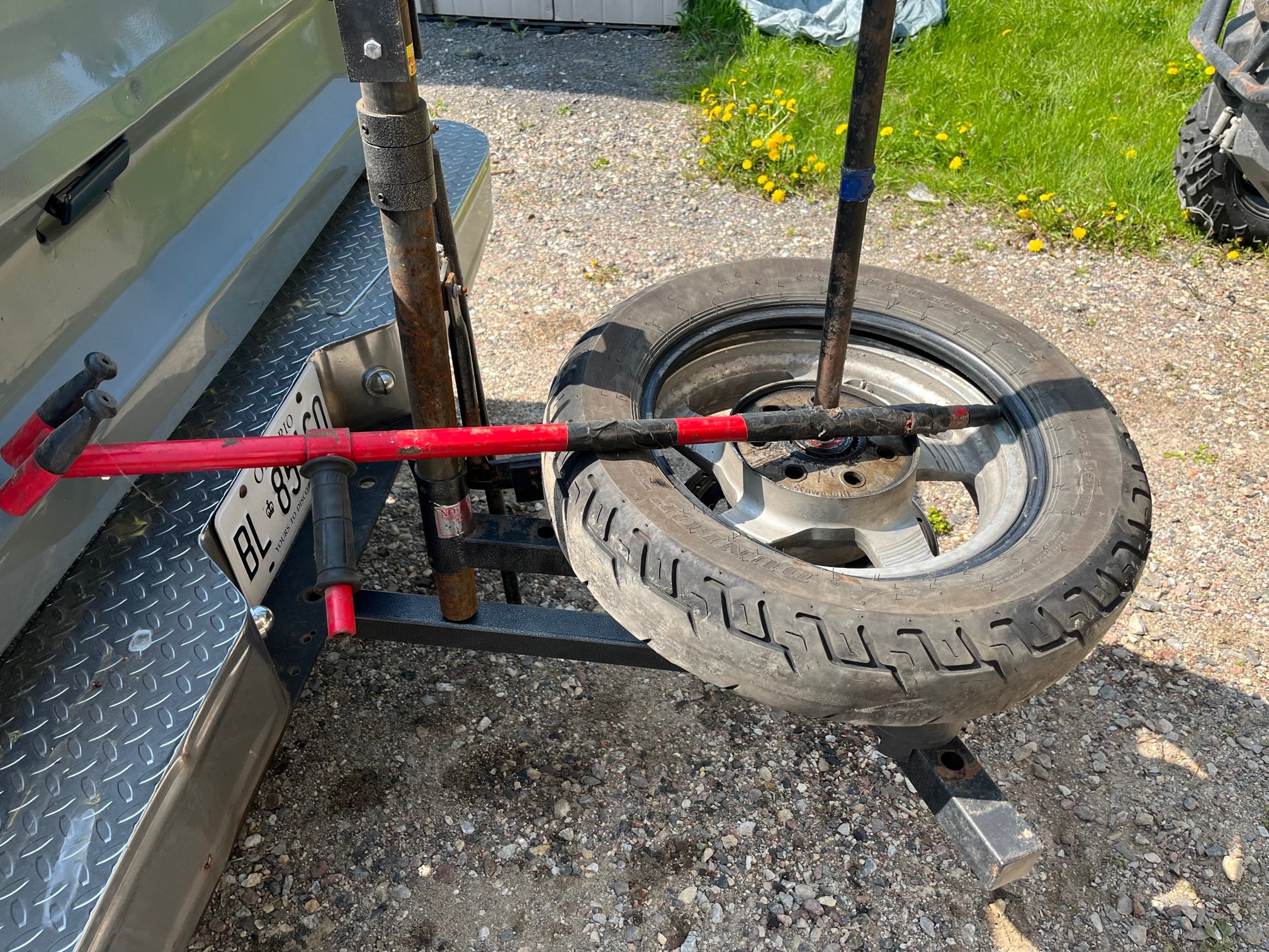 motorcycyle_tire_1.jpg