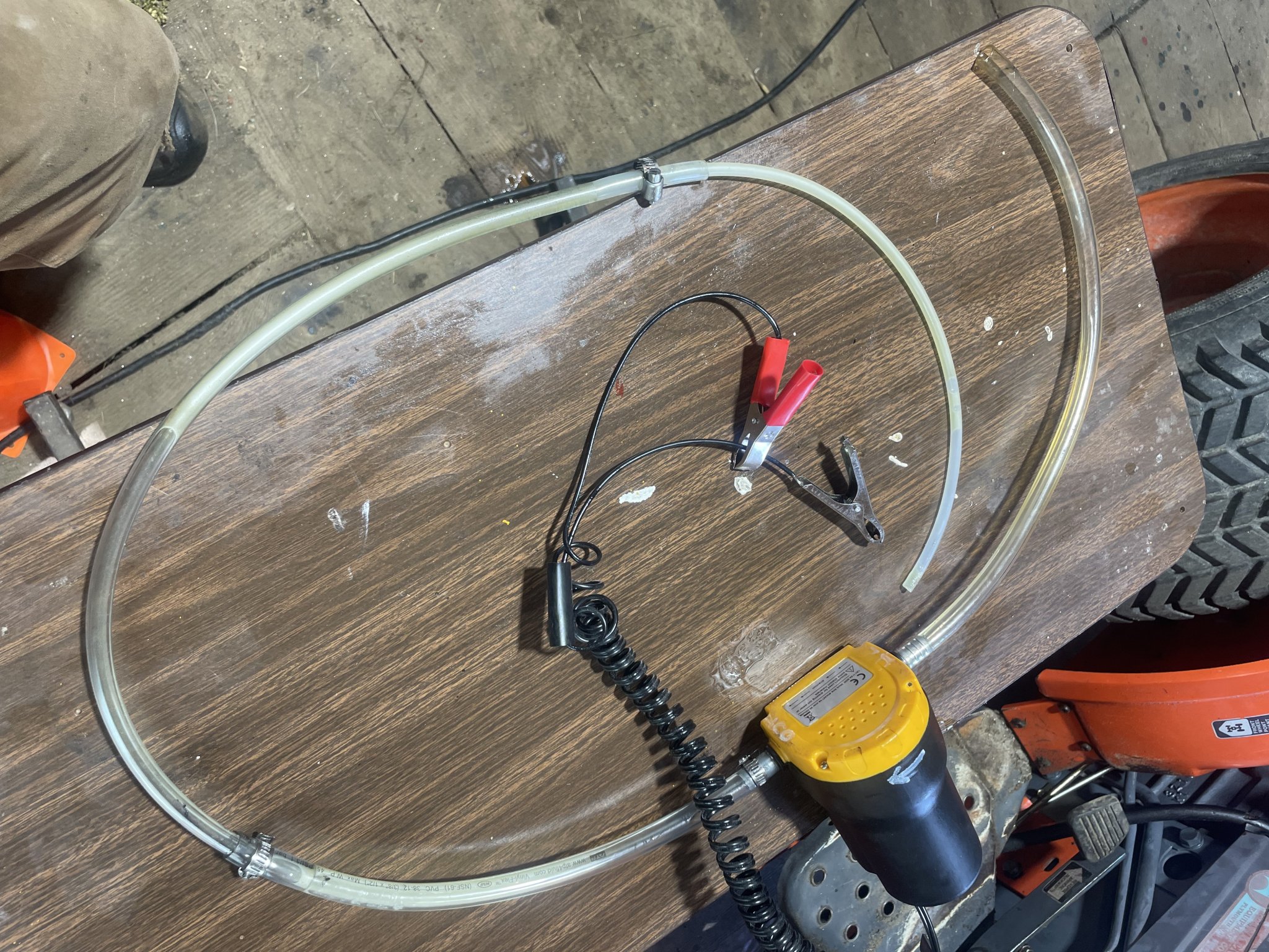 OilFillPump1.JPG