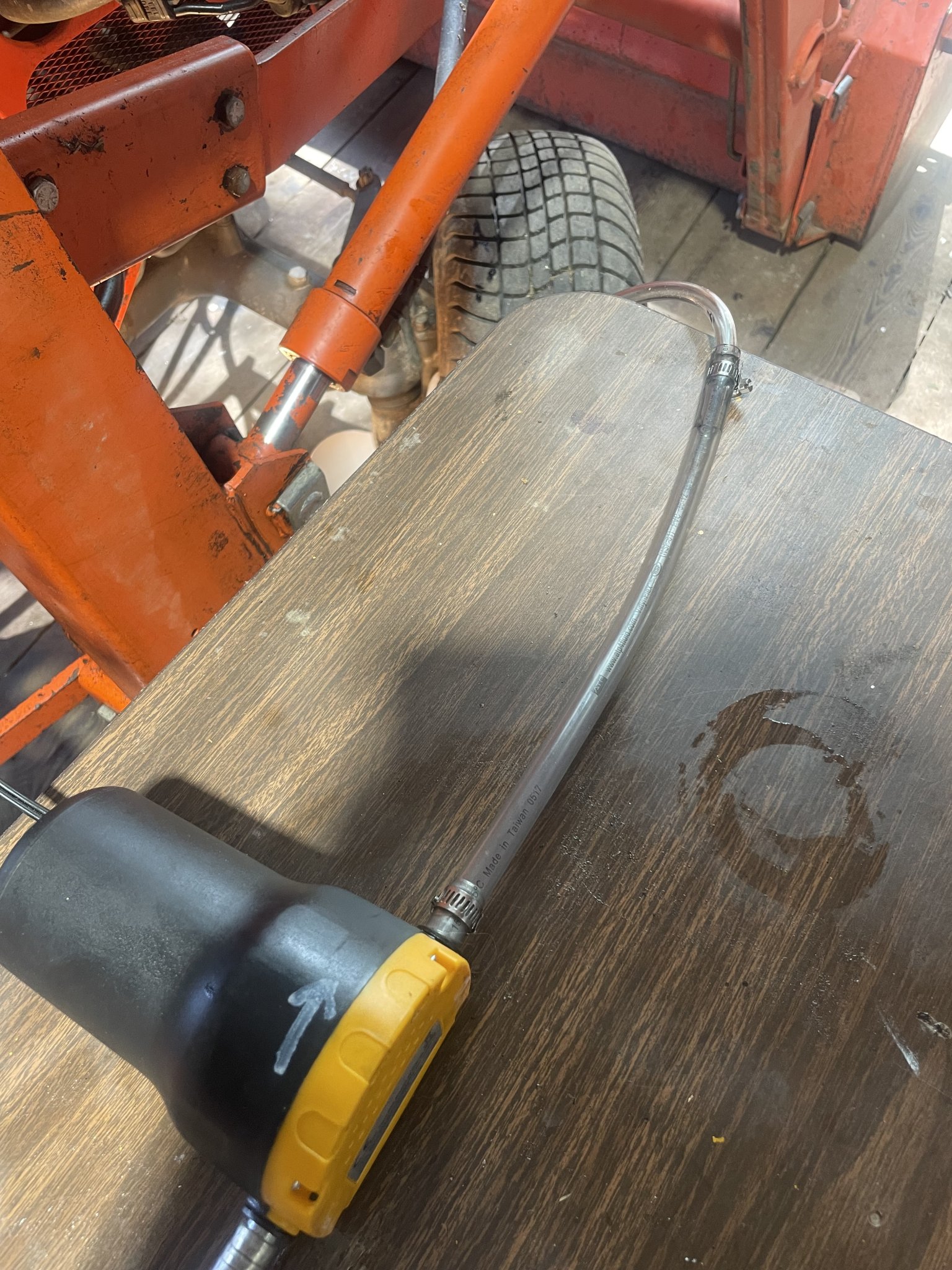 OilFillPump2.JPG