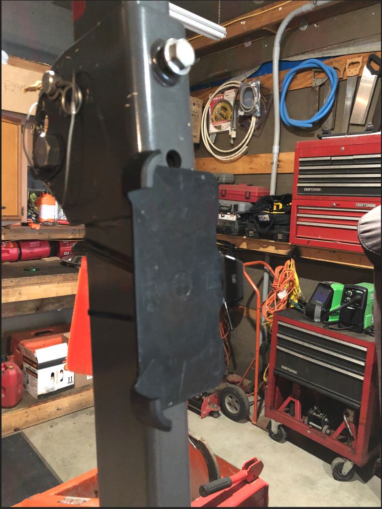 Ottere box holder.JPG