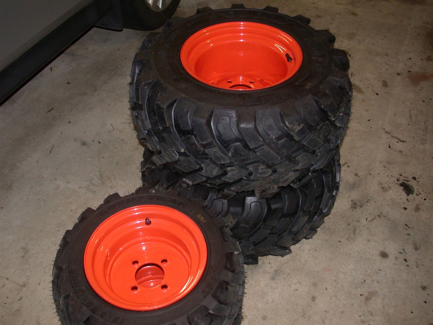 R14 tires.jpg