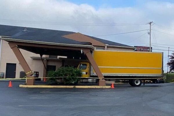 rental truck.jpg