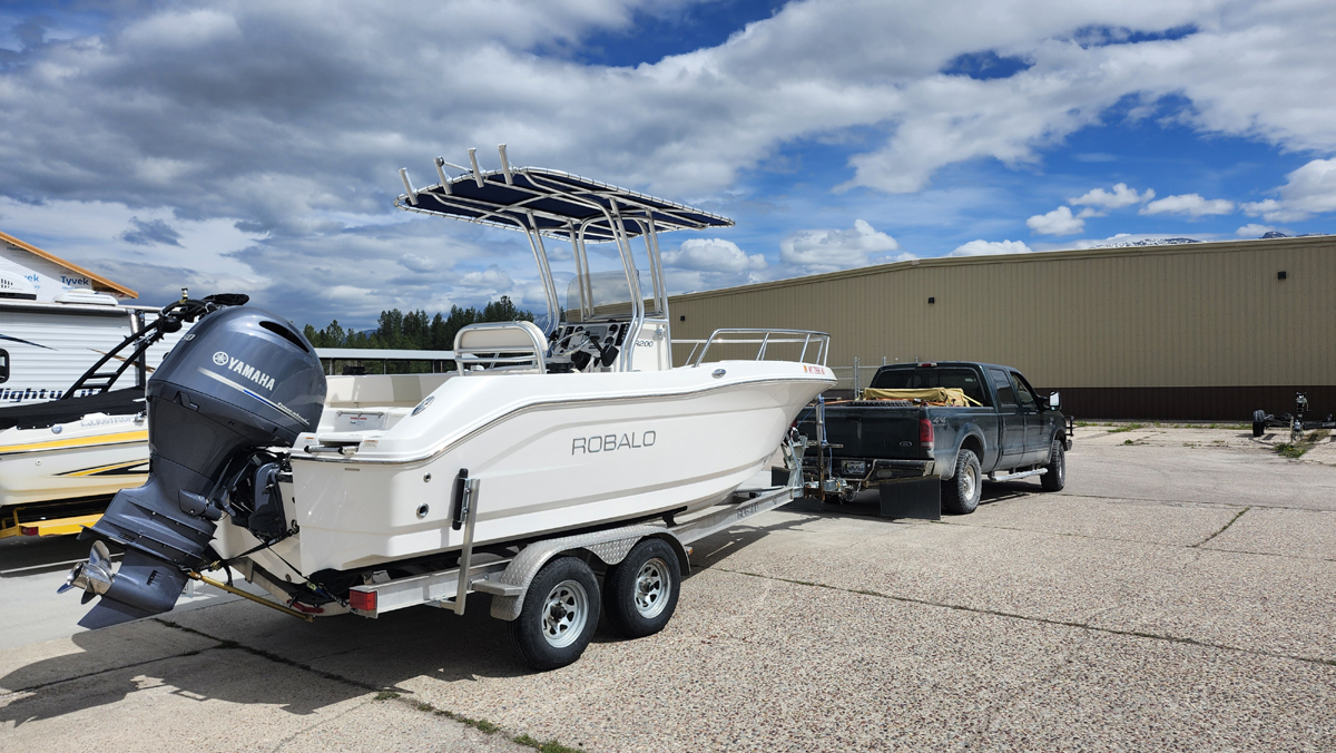 robalo_r200_f250.jpg