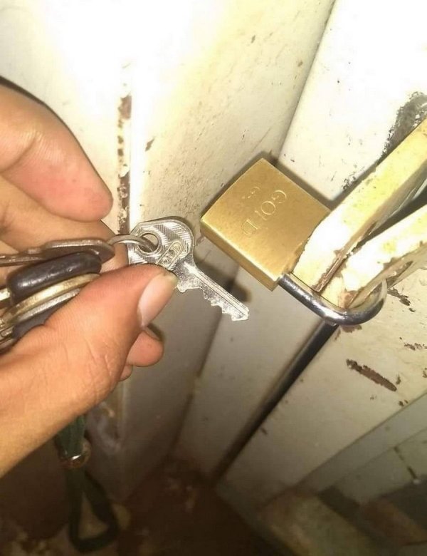 security lock.jpg