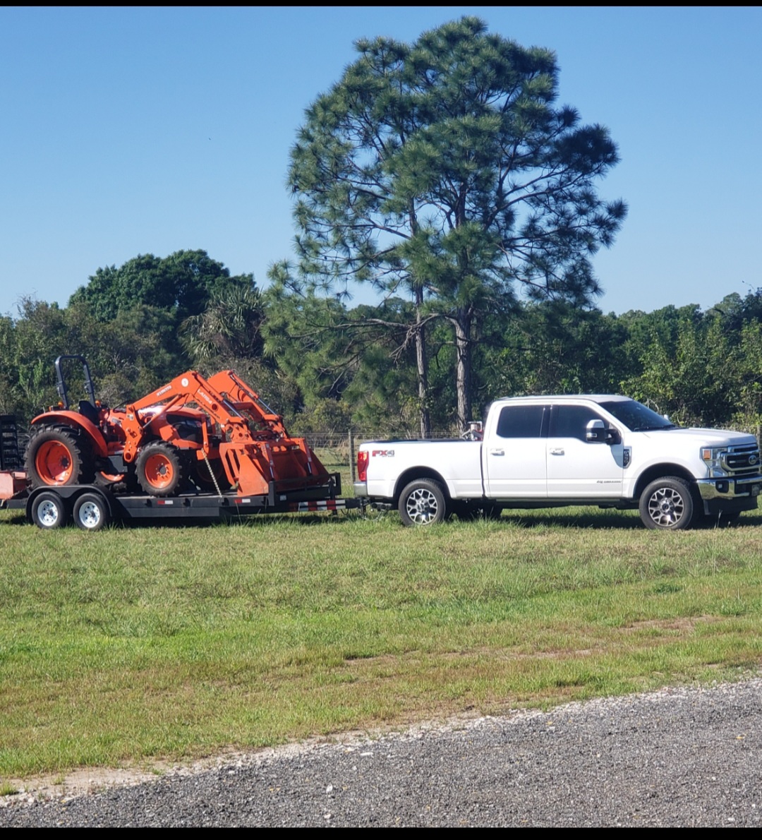 tractor.jpg
