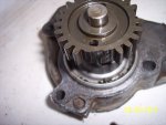 TG 1860 engine insides 003.JPG