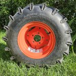 Lawn_Tire_01.jpg