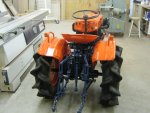 tractor 2 004.jpg