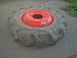 Kubota front wheel2.jpg
