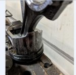 tractor piston.jpg